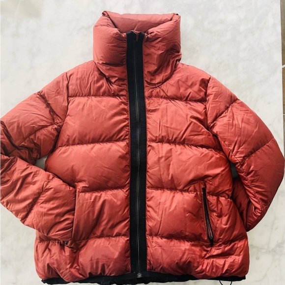 Lululemon Cloudscape jacket 4 - Picture 2 of 9